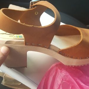 Lotta from Stockholm heeled clogs -- on trend